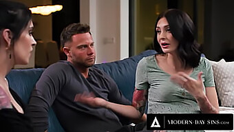 Isteri Seth Gamble Mencari Anna De Ville Untuk Threesome