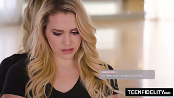 Mia Malkova Ameaça O Banqueiro Com Sua Bunda Curvilínea No Último Vídeo De Teenfidelity