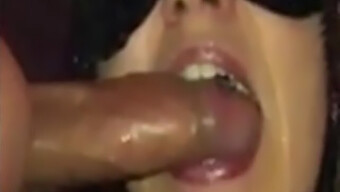 Transexual Alemana Recibe Una Corrida Facial En Video Casero