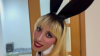 La Collection Raxxxbit De Pornellia: Regardez Un Lapin Se Faire Remplir De Plaisir