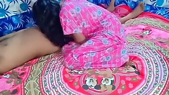 Indian Housewife Enjoys Big Natural Tits And Ass Licking In Real Sex Video