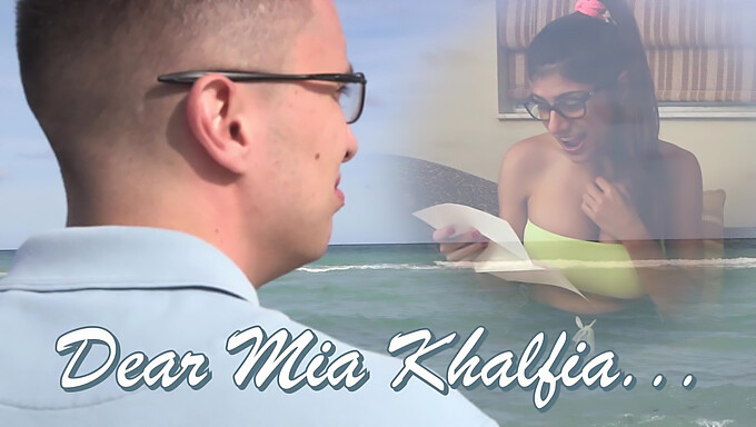 La Compilation De Vidéos Porno Épiques De Mia Khalifa Mettant En Vedette De Gros Seins Naturels